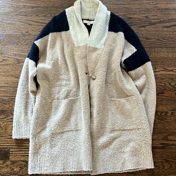 Loft Women’s Petite Long Sweater/Jacket Size L/XL - Picture 2 of 4